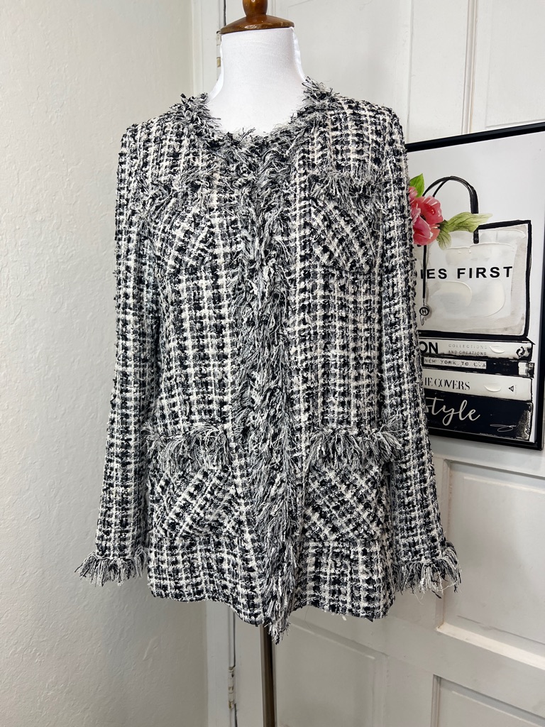 Exclusively Misook Black & White Tweed Blazer Size Xs